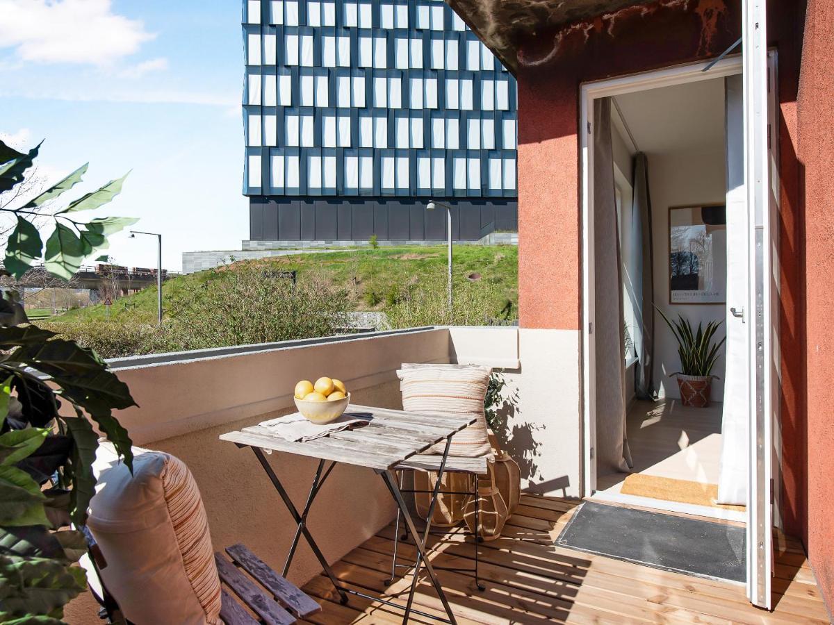 Sanders Charm - Endearing Two-bedroom With Shared Garden Apartment Copenhagen