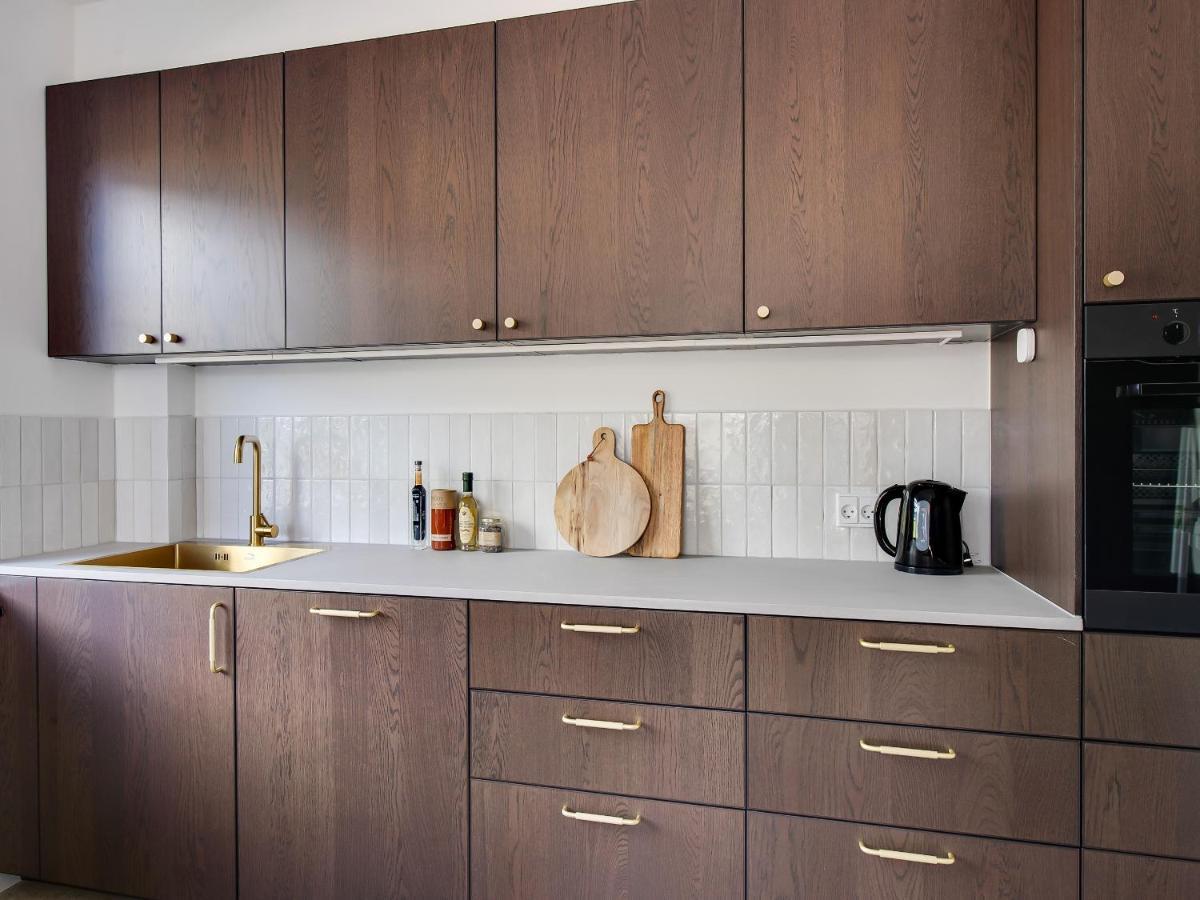 Sanders Charm - Endearing Two-bedroom With Shared Garden Apartment Copenhagen